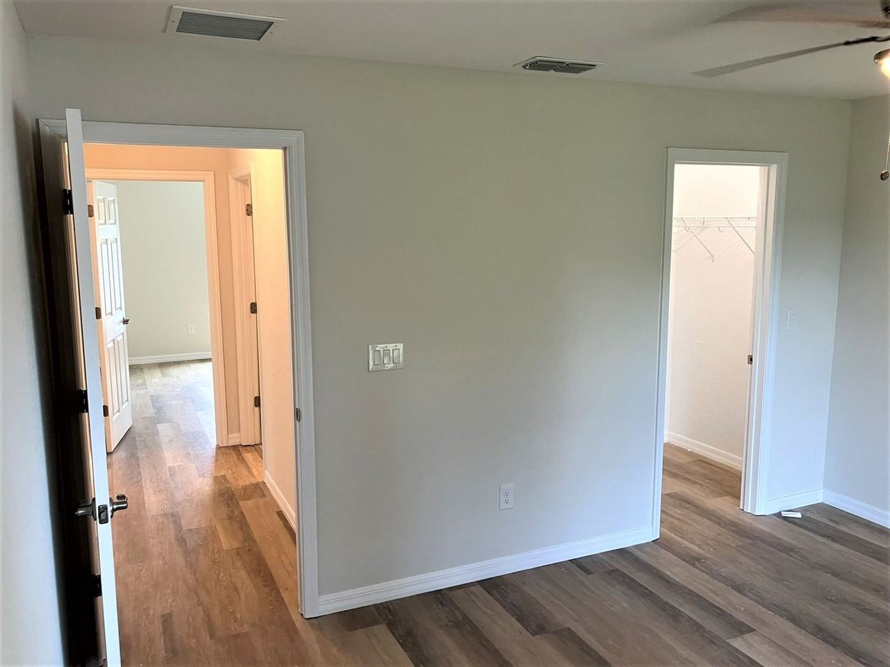 8763 Se Highway 42 - Photo 4 of 21