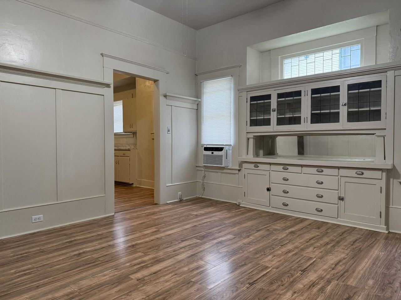 2037 O Street - Photo 7 of 22