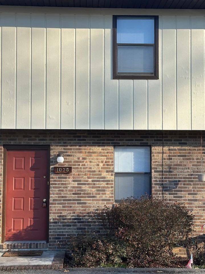 1035 Kendrick Creek Road - Photo 3 of 16