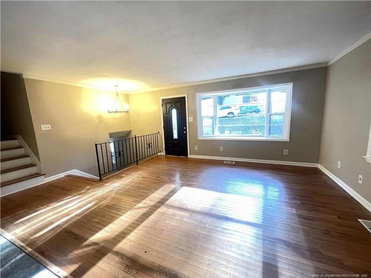 1025 N Hill Rd - Photo 3 of 14