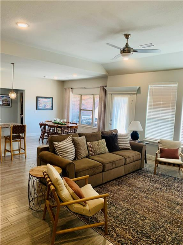 438 North Otoe Street - Photo 2 of 23