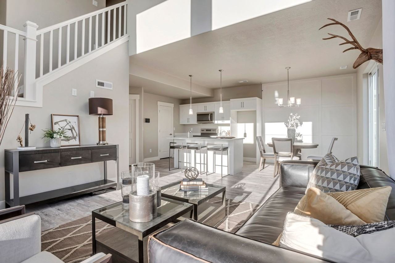 1951 S 1120 W - Photo 4 of 20