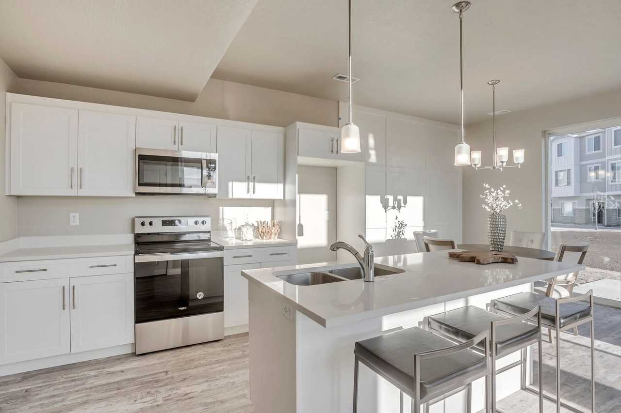 1951 S 1120 W - Photo 6 of 20