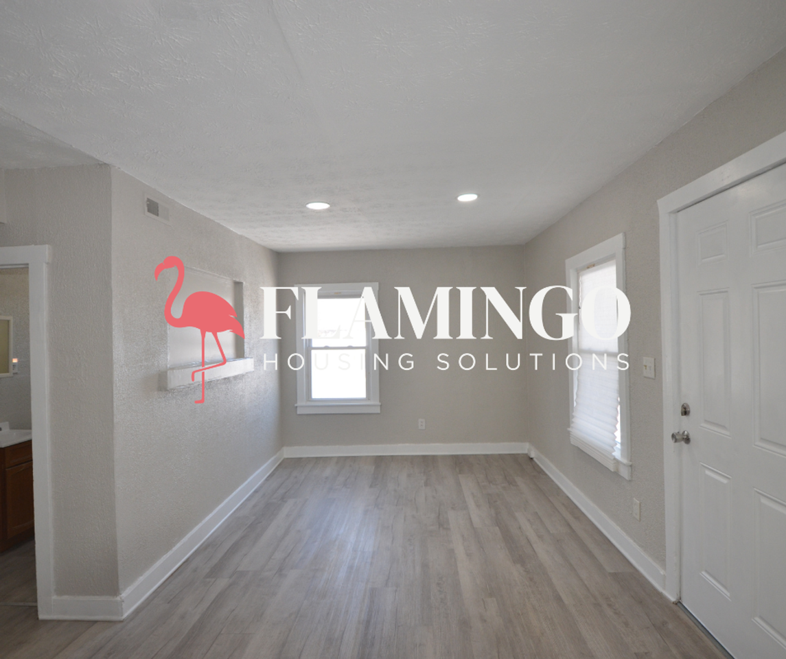 3612 Detroit Ave - Photo 4 of 12