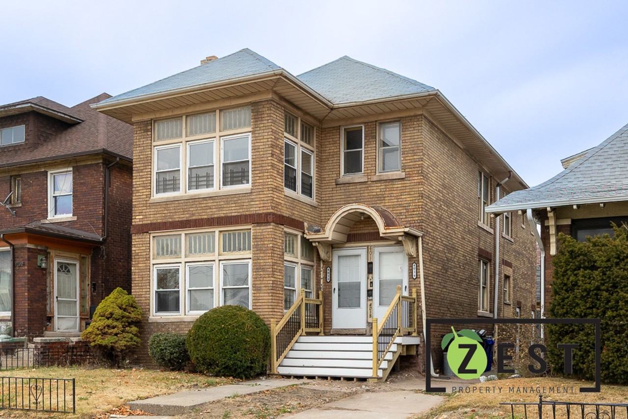 4016-18 Hogarth - Photo 2 of 3