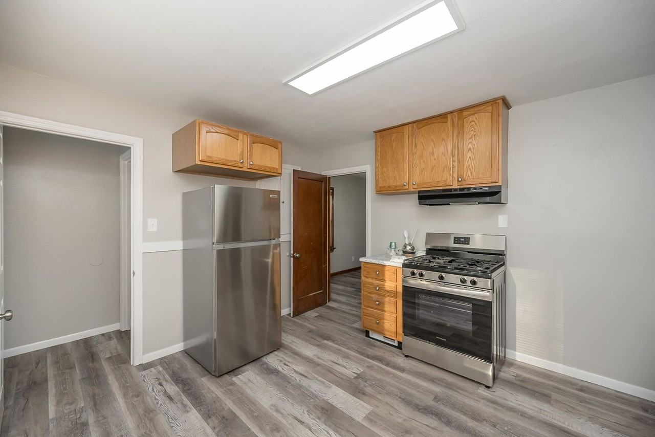 10446 Street Charles Rock Road - Photo 6 of 18