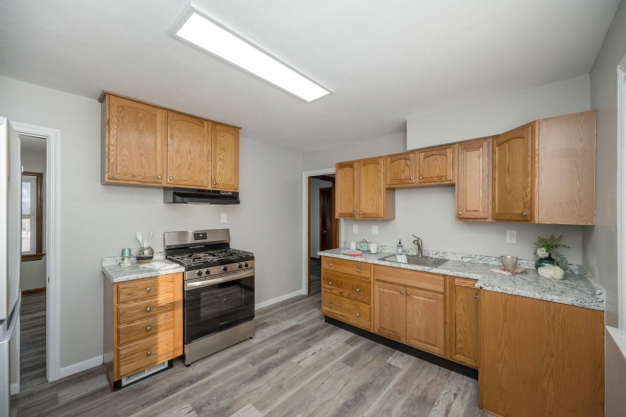 10446 Street Charles Rock Road - Photo 7 of 18