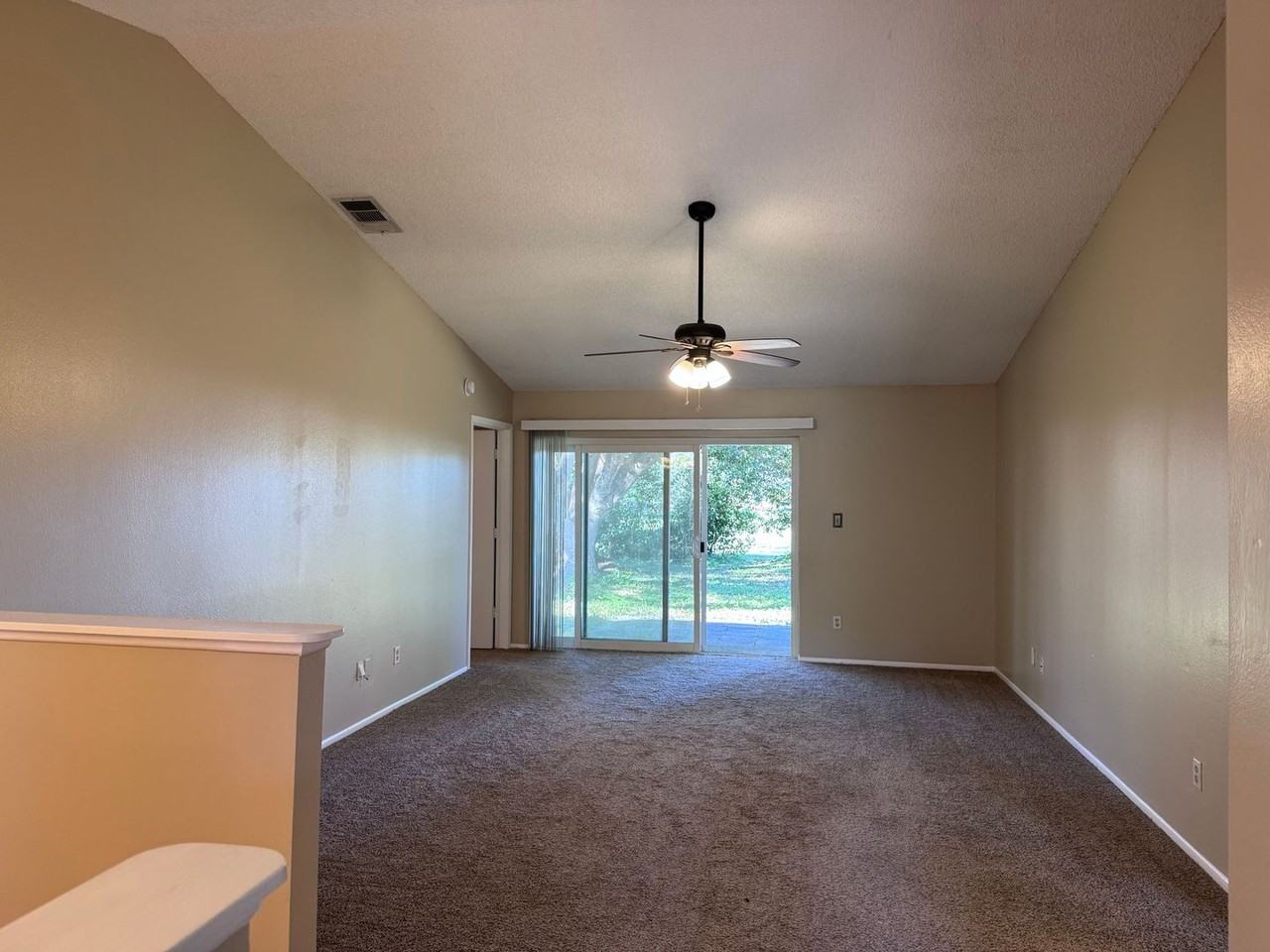 1135 Covington St - Photo 3 of 22