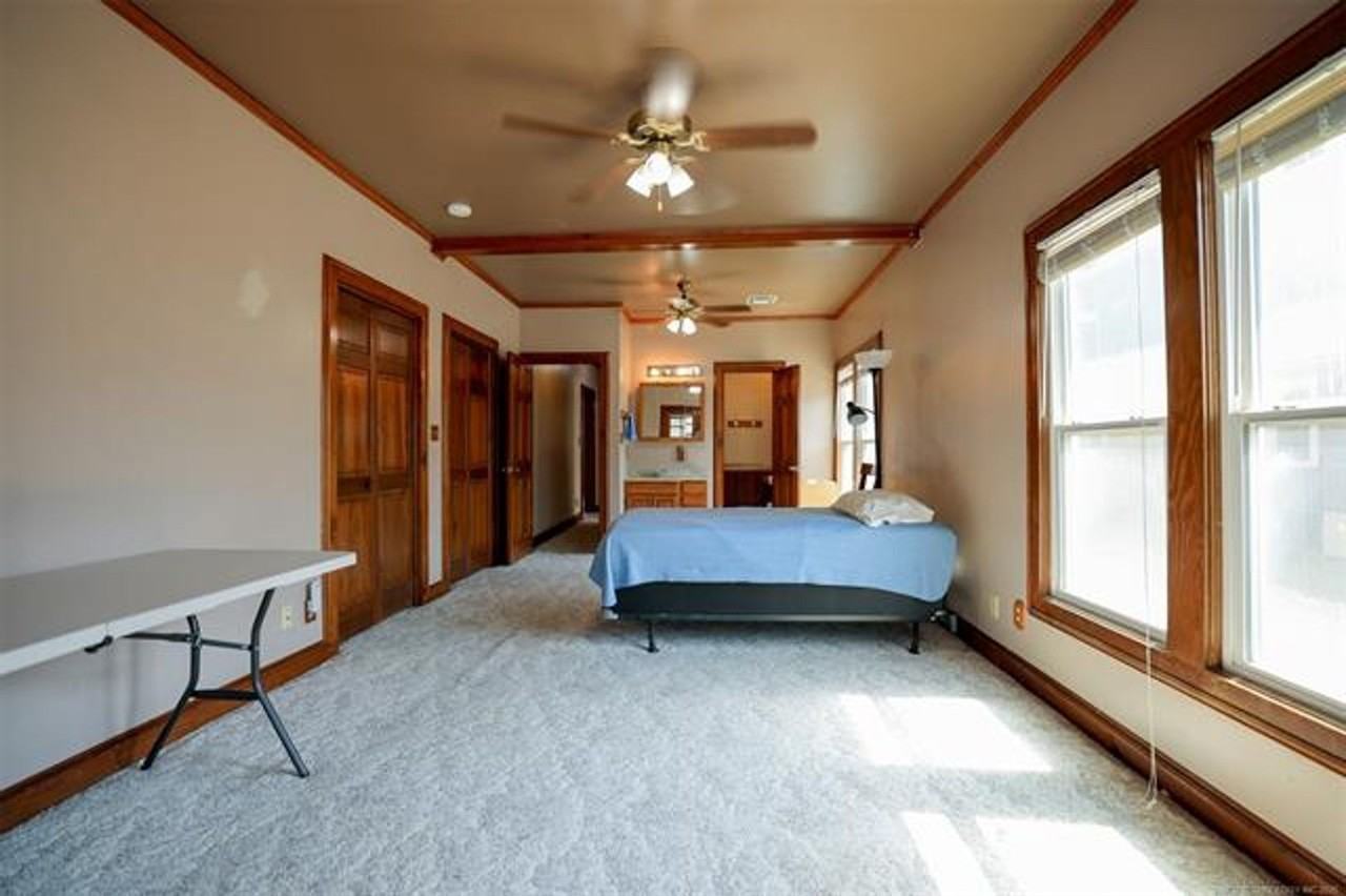 1208 S Florence Pl - Photo 7 of 18