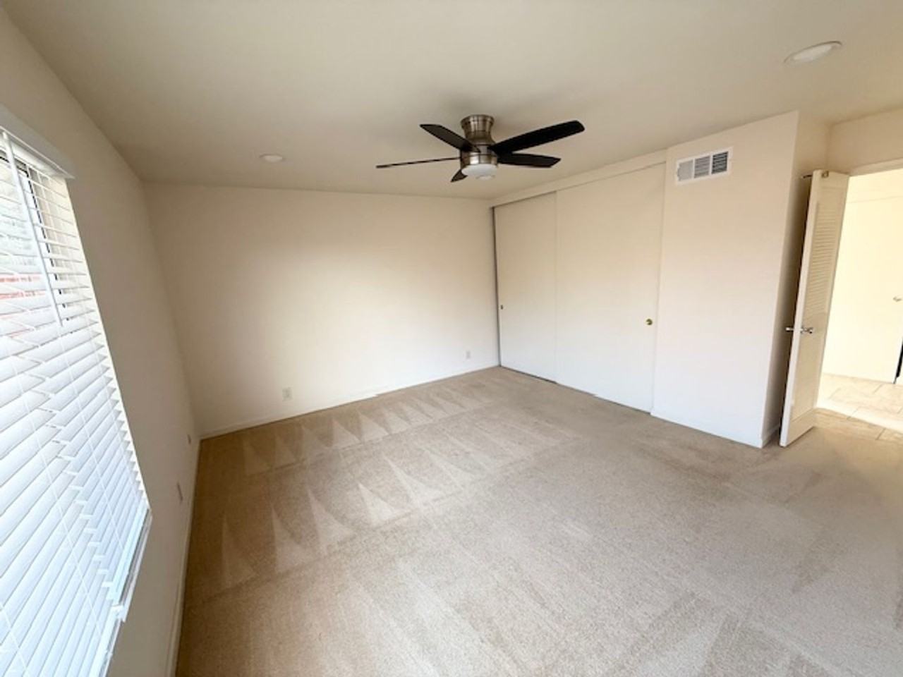 1230 Concord St - Photo 7 of 16