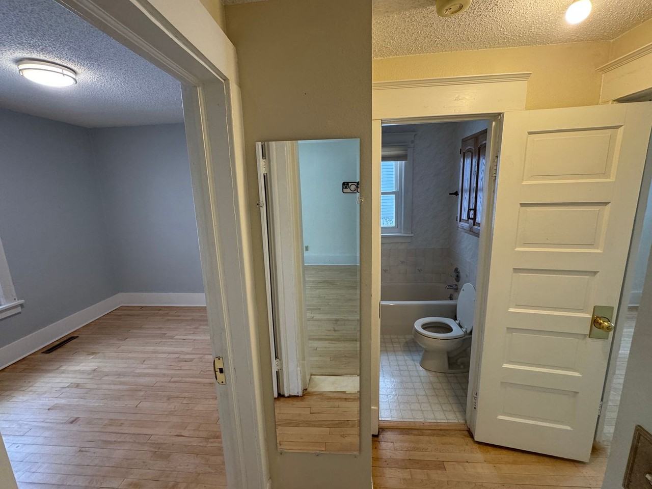 609 North 13th Street - Photo 4 of 24