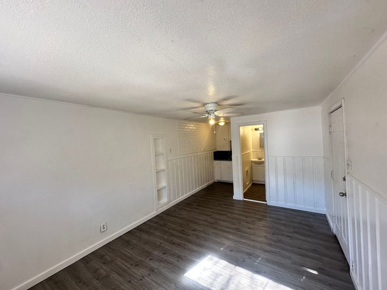 3216 35th Street - Photo 4 of 4