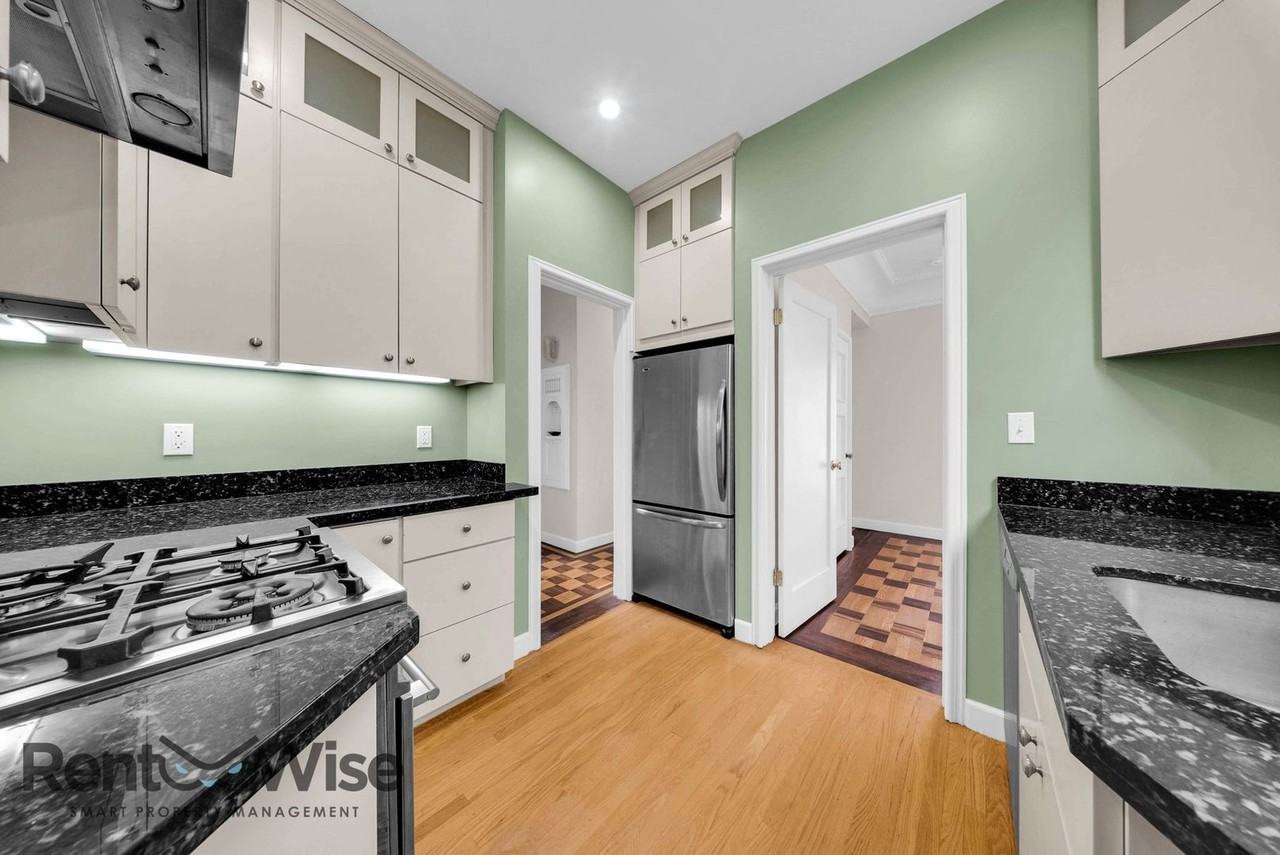 3731 Fillmore Street #3 - Photo 6 of 33