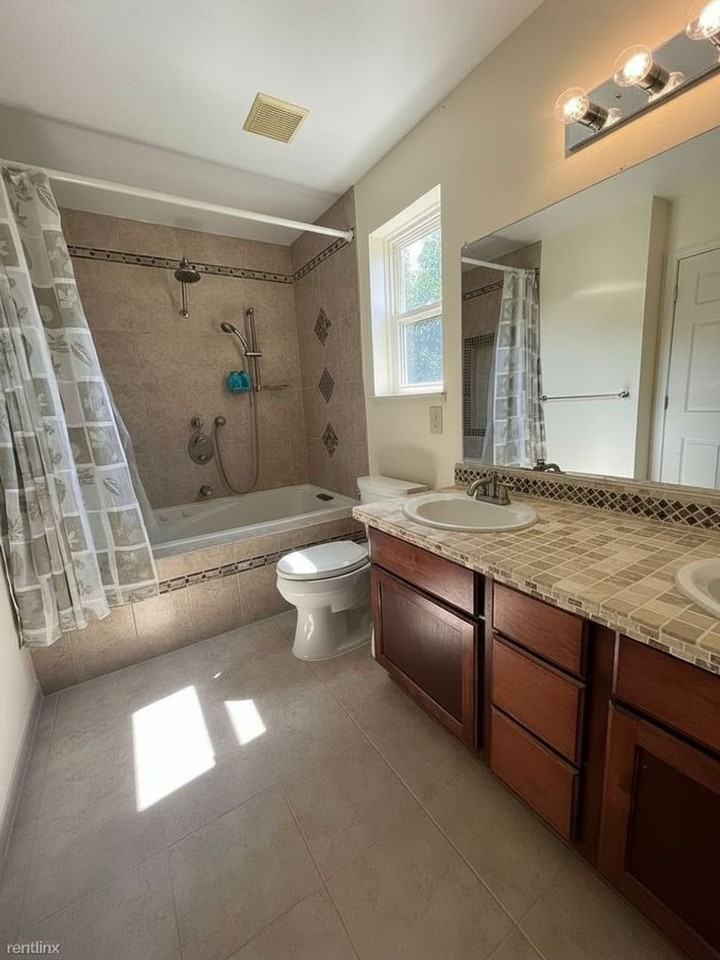 9092 Posey Dr - Photo 5 of 14