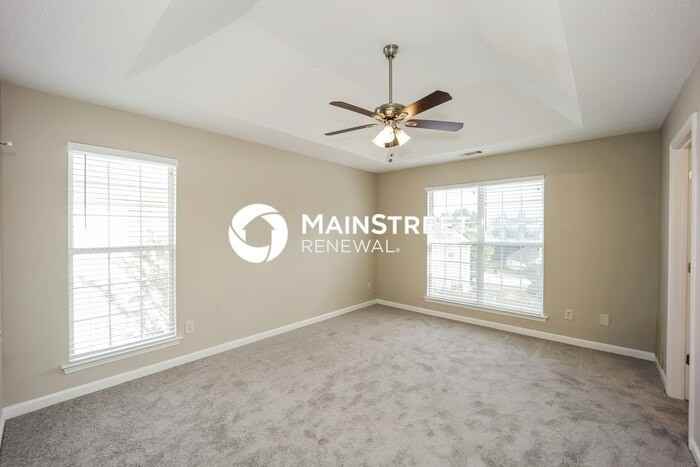 6555 Creekview Ct - Photo 7 of 17