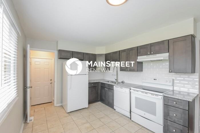 5522 Carson St - Photo 6 of 17