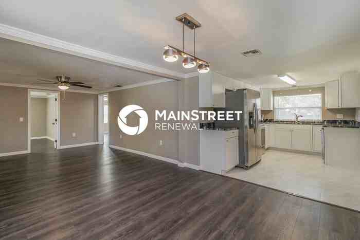 234 12th Ave - Photo 5 of 16