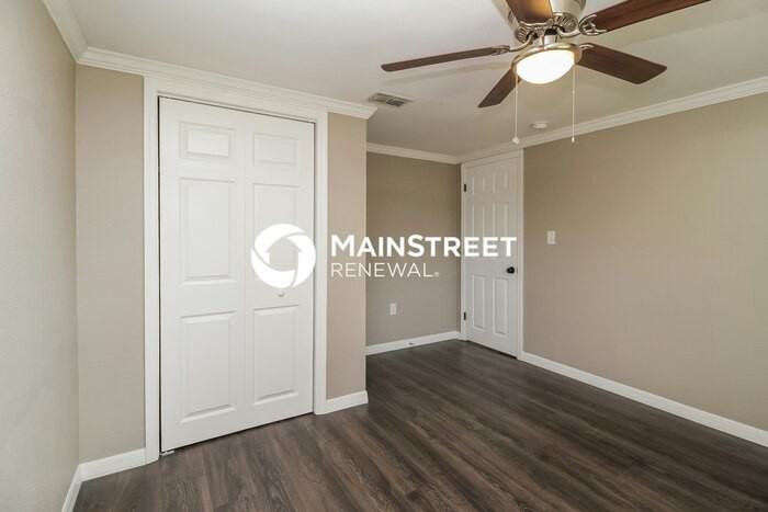 234 12th Ave - Photo 7 of 16