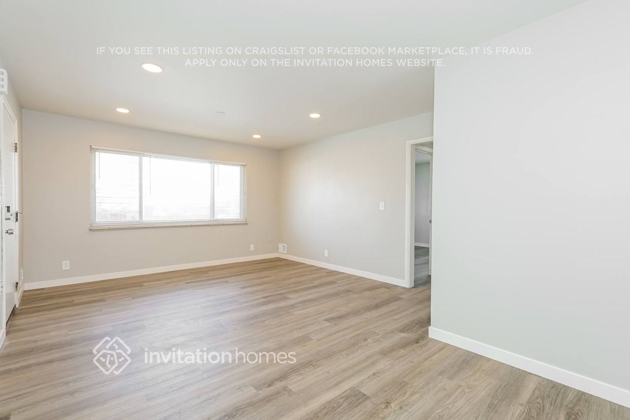 2324 Fulton St - Photo 6 of 18