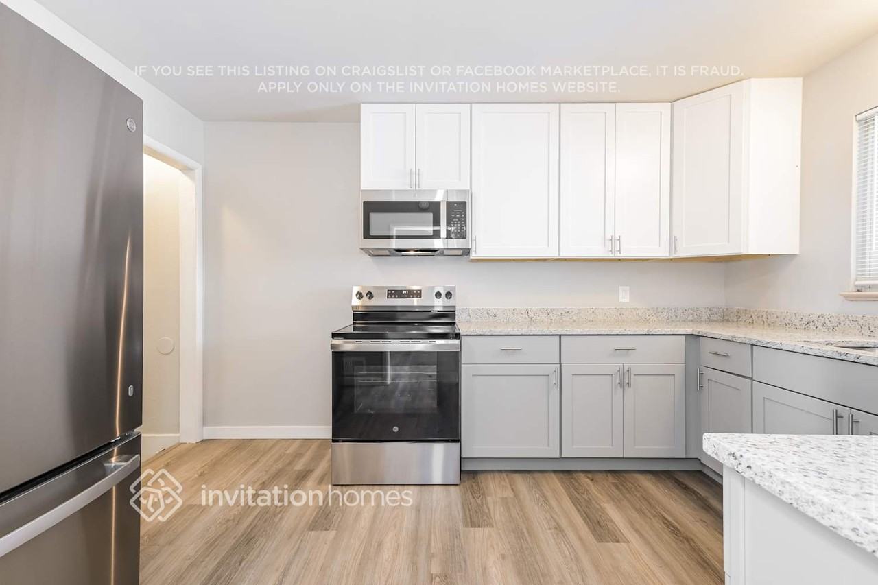 2324 Fulton St - Photo 7 of 18