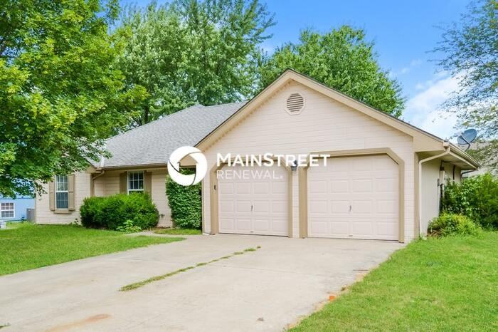 1602 Cooper Dr - Photo 2 of 16