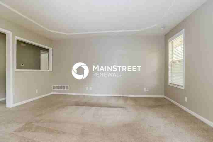 1602 Cooper Dr - Photo 4 of 16