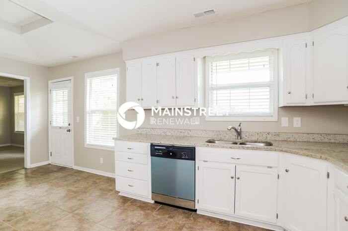 1602 Cooper Dr - Photo 7 of 16