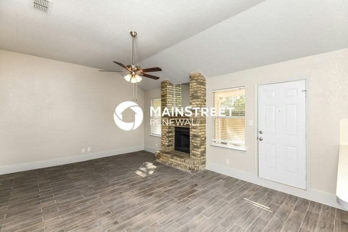 914 Pierce Arrow Drive - Photo 4 of 16