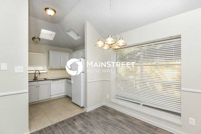 914 Pierce Arrow Drive - Photo 5 of 16