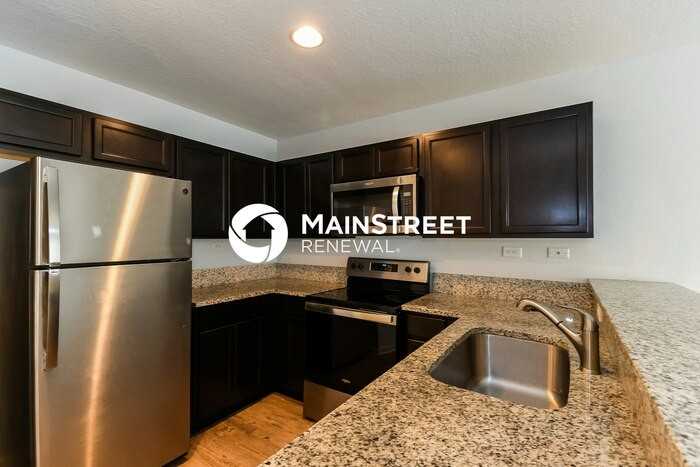 556 Eiseman Way - Photo 7 of 18