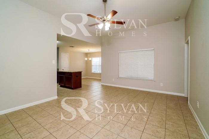 125 Farmer Ln - Photo 4 of 15