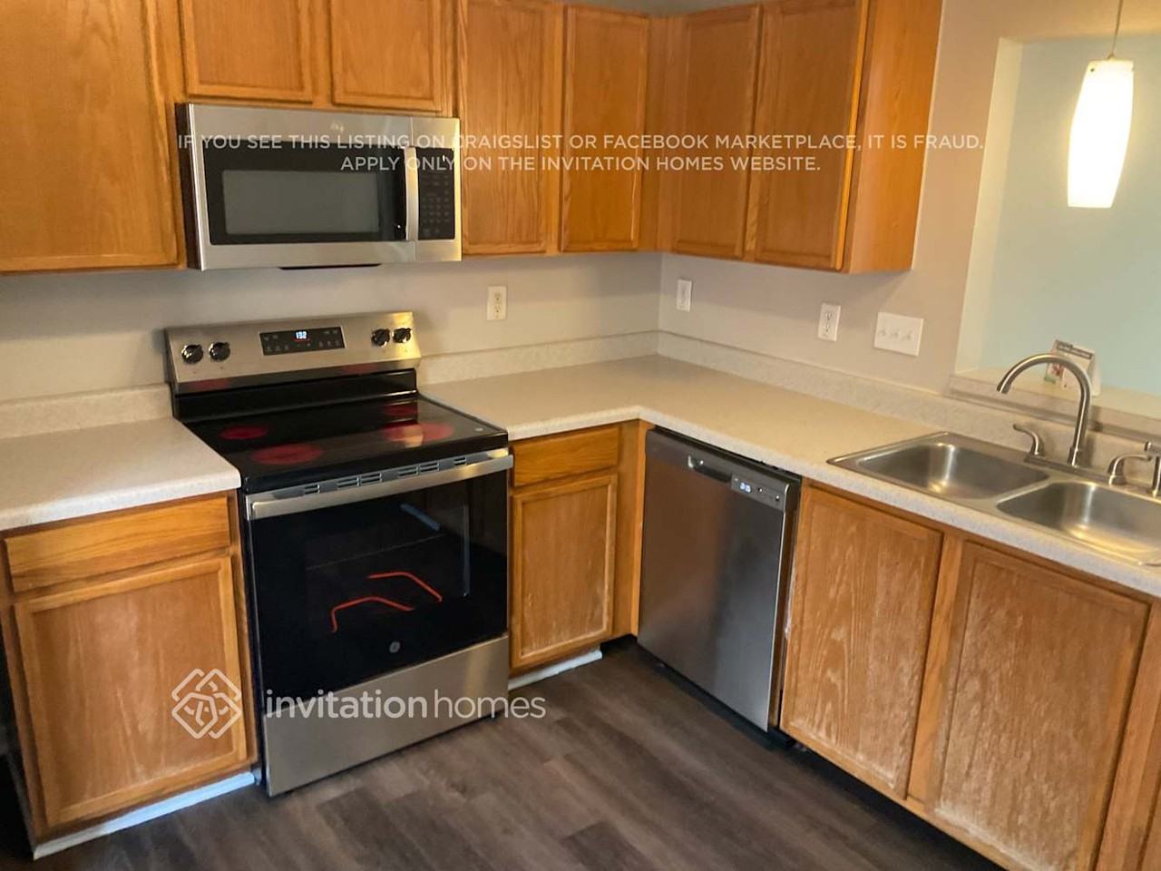 329 Tanner Ct - Photo 4 of 11