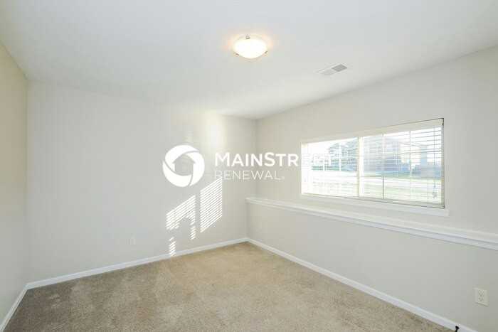 622 Autumn Dr - Photo 7 of 17