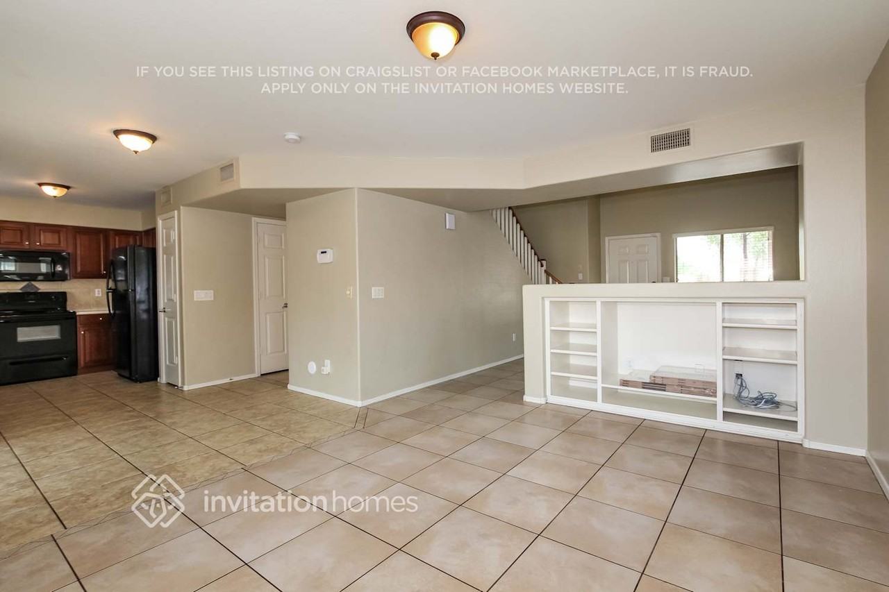 1733 South 156th Avenue - Photo 7 of 21