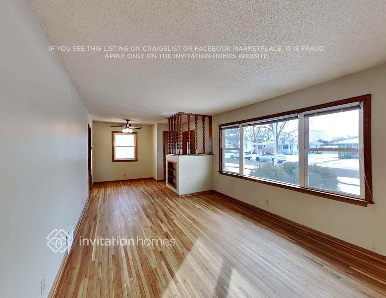 5239 4th St Ne - Photo 5 of 26