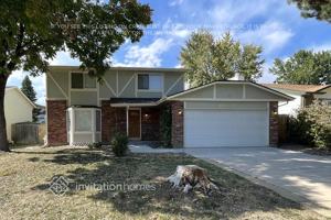 featured image of 10439 Iris Way