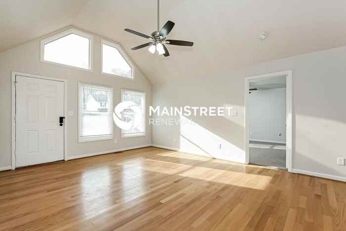 4 Terry Dr - Photo 3 of 16