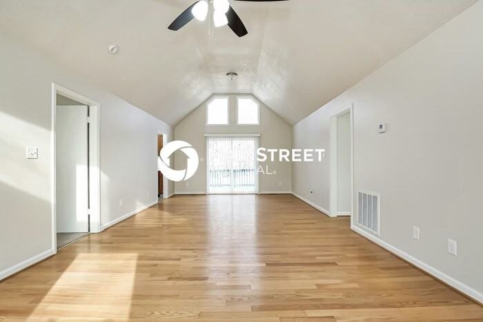 4 Terry Dr - Photo 4 of 16