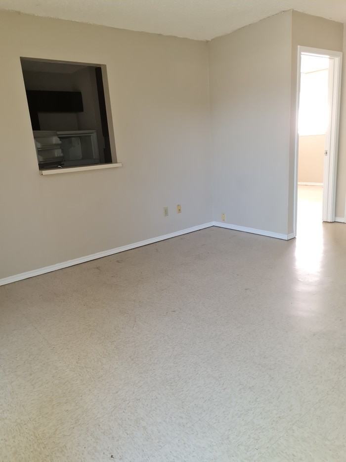 2102 N 7th St #20 - Photo 5 of 12