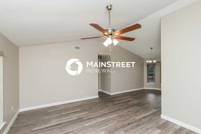 2059 Allegheny Cir - Photo 3 of 16