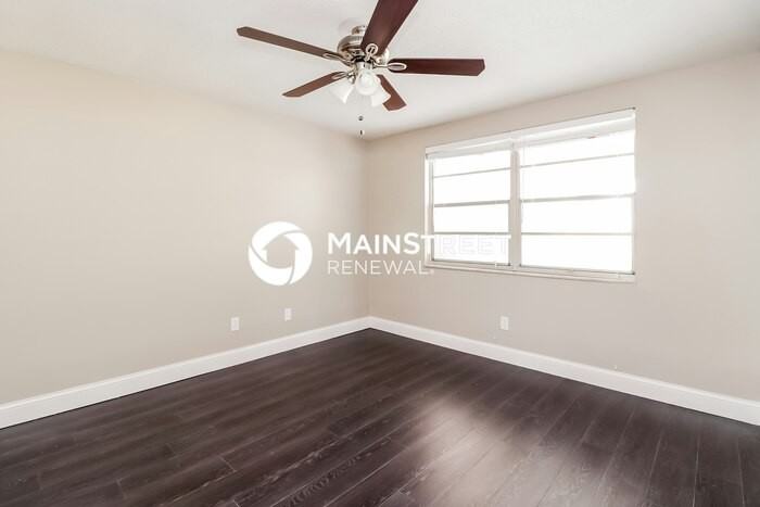 6230 Westport Dr - Photo 7 of 13