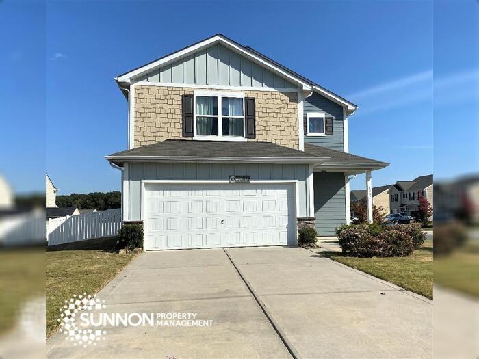 4002 Singletree Lane - Photo 2 of 37