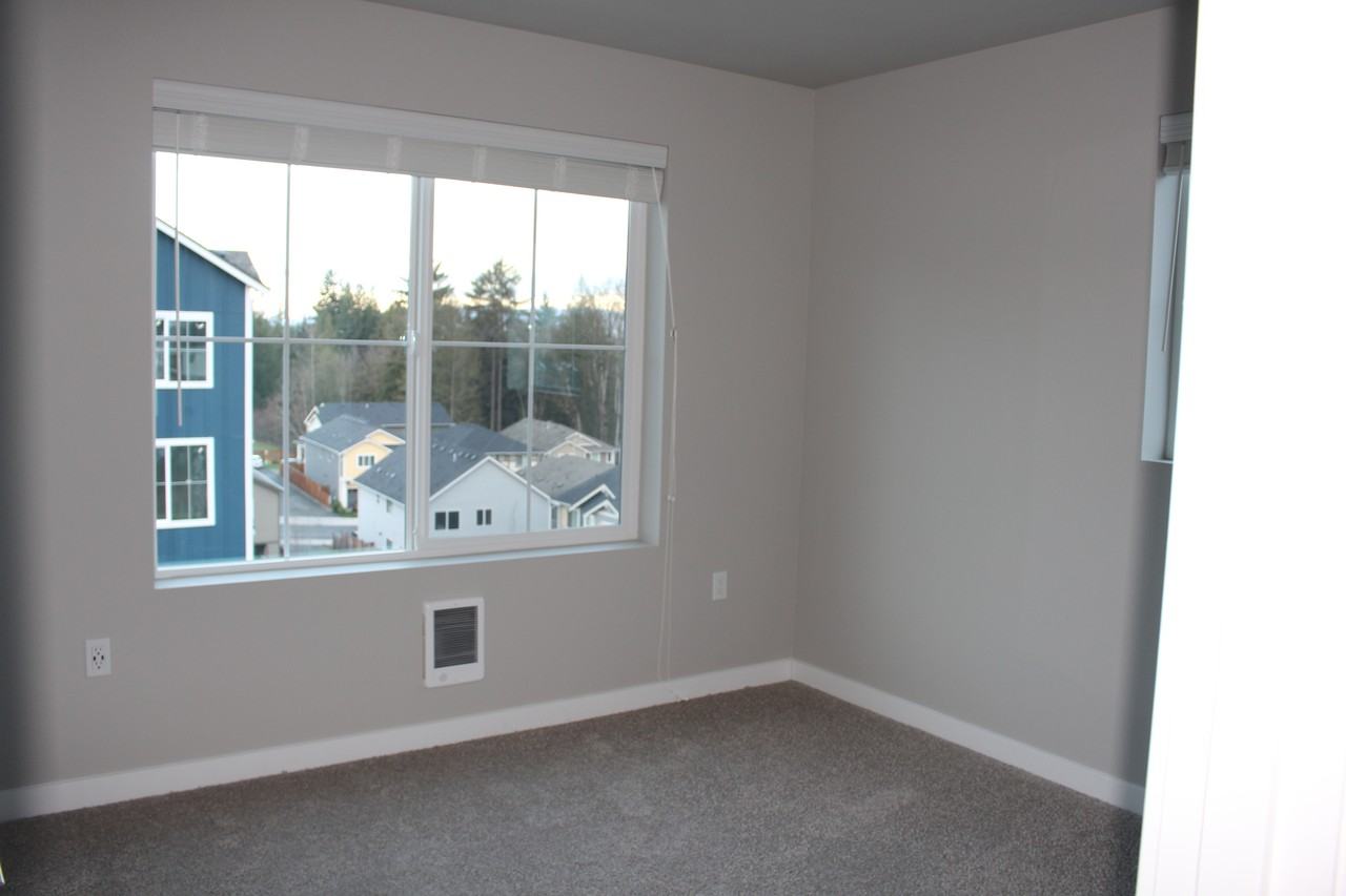 10103 16th Place Southeast #1 - Photo 4 of 17