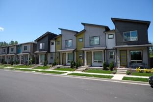 87 Southwest Lancaster Court #87 - Photo 1 of 1