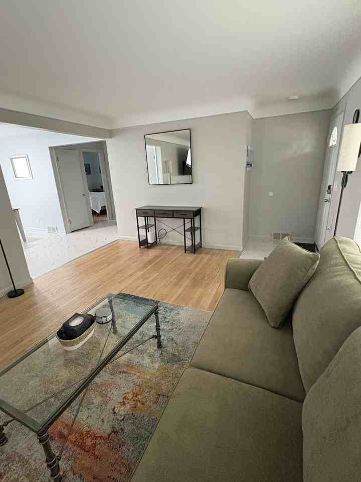 175 Ashland St #NA - Photo 6 of 12