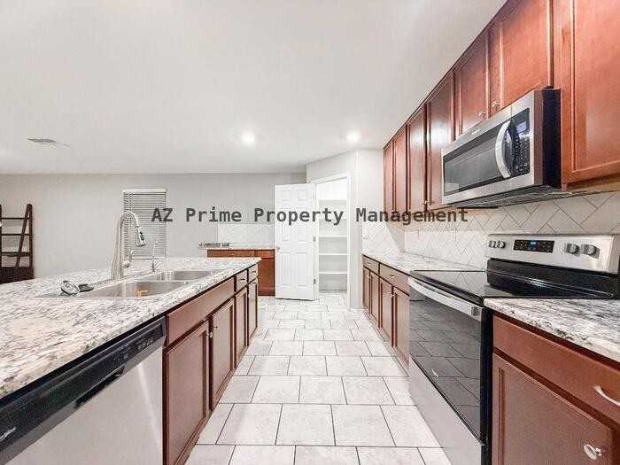 W Donner Dr - Photo 5 of 27