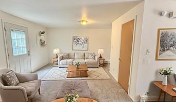 featured image of 3690 3656 - 3690 Upham Street