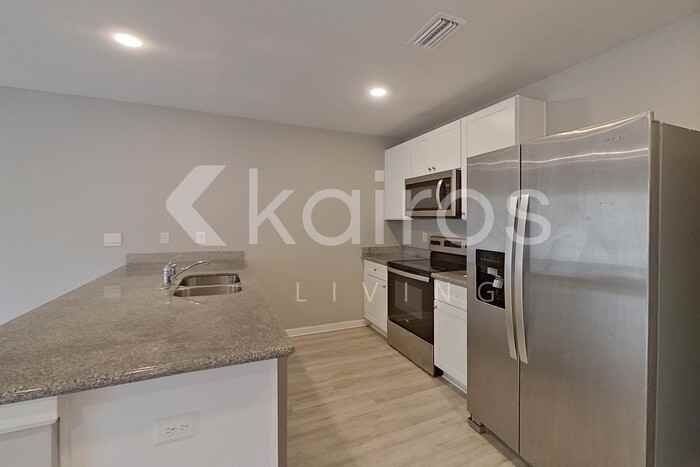 253 Monarch Ln - Photo 6 of 28