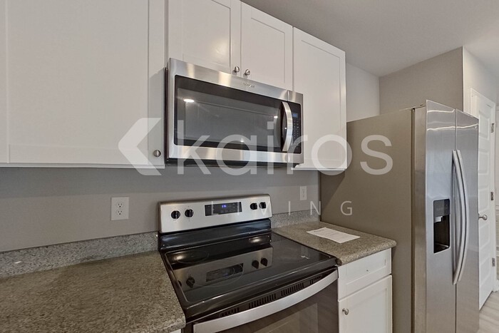253 Monarch Ln - Photo 7 of 27