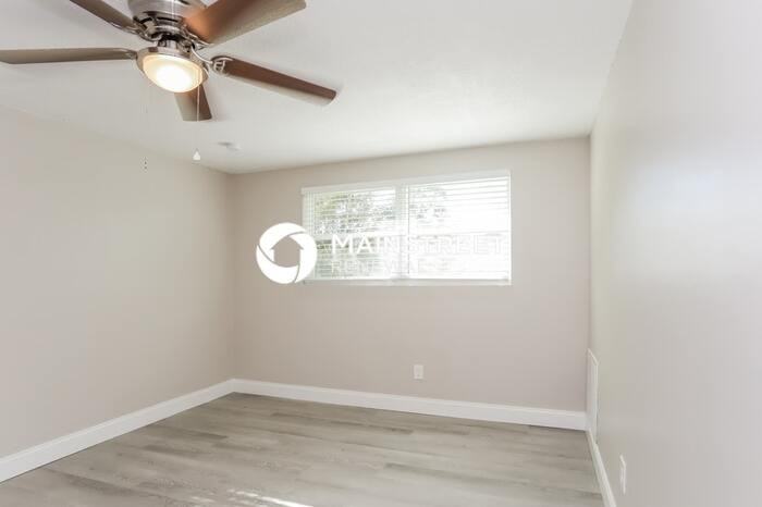 6310 Keller Dr - Photo 6 of 16